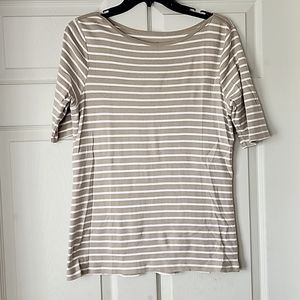 St John's Bay tee size M